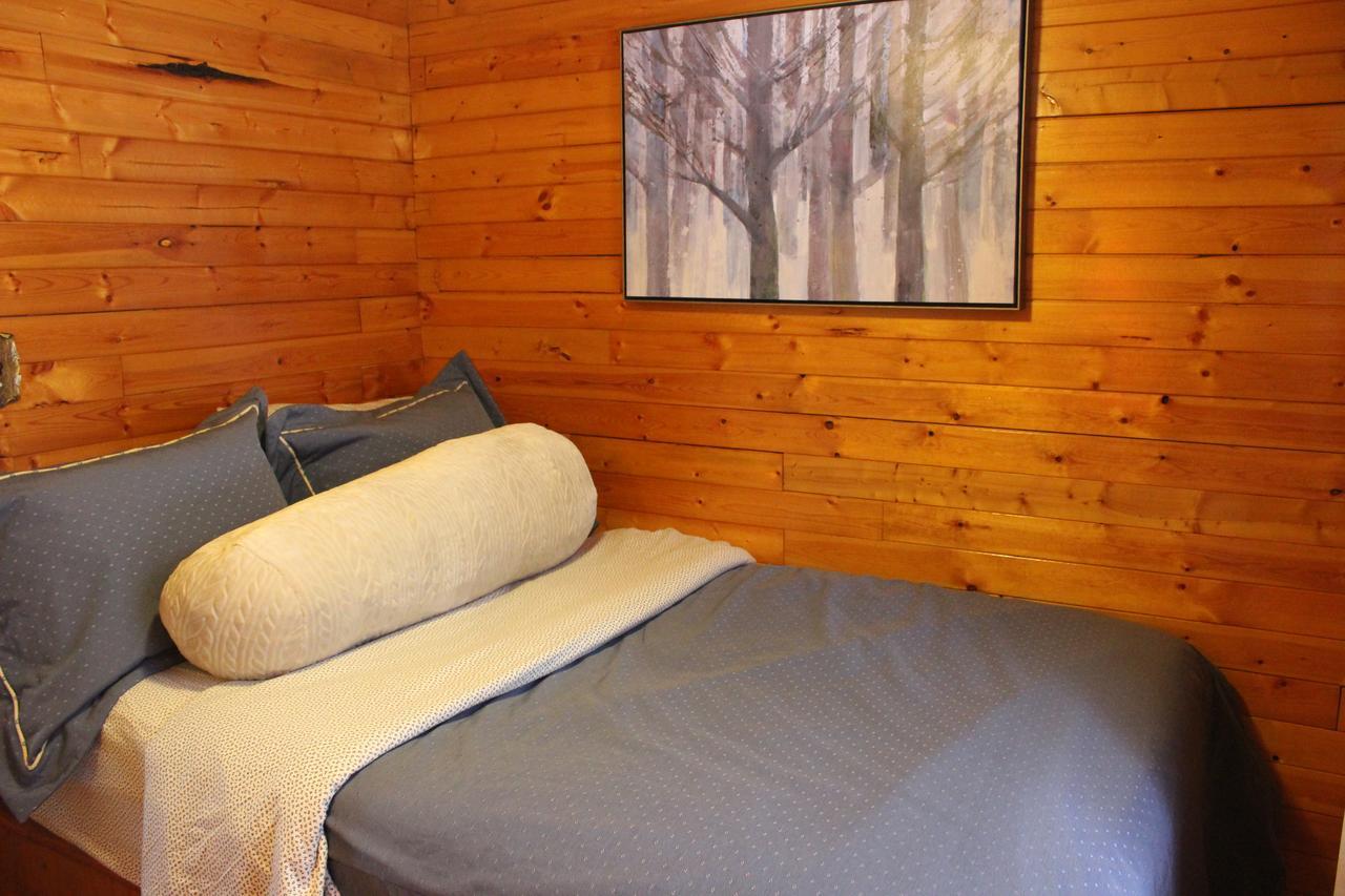 Miller Lake Lakefront Hope Lodge المظهر الخارجي الصورة