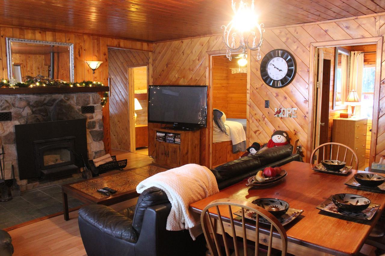Miller Lake Lakefront Hope Lodge المظهر الخارجي الصورة
