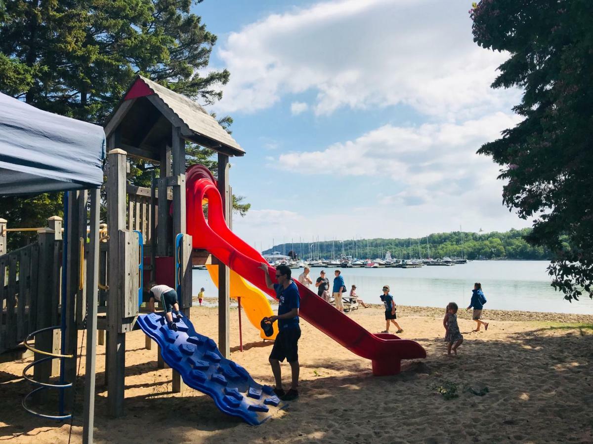 Miller Lake Lakefront Hope Lodge المظهر الخارجي الصورة