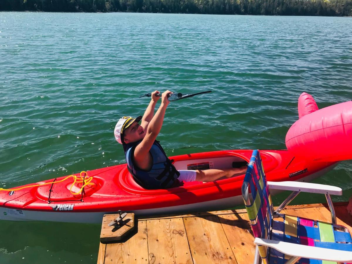 Miller Lake Lakefront Hope Lodge المظهر الخارجي الصورة